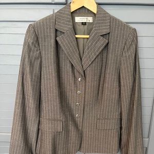 Tahari Women's Pin Stripe Suit Jacket